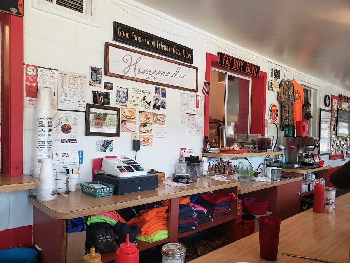 Duck's Dam Diner